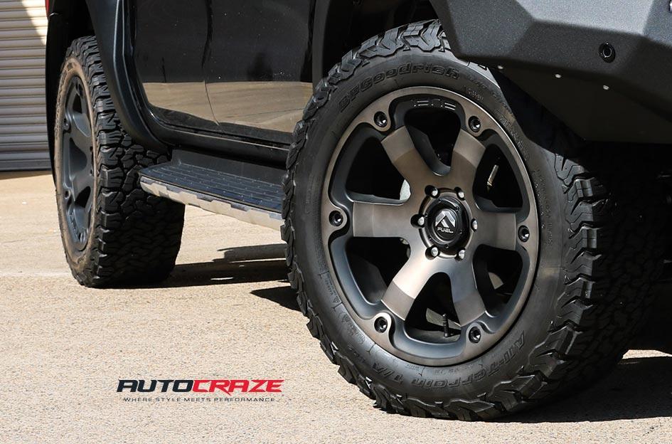 FORD RANGER BEAST BLACK MACHINED WITH DARK TINT